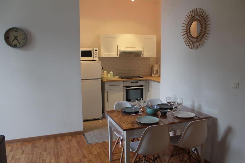 Appartement Calme Proche De La Loire Saumur Bagian luar foto